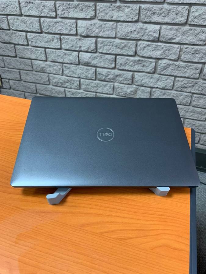 DELL LATITUDE 5400 Core i5 8th Gen