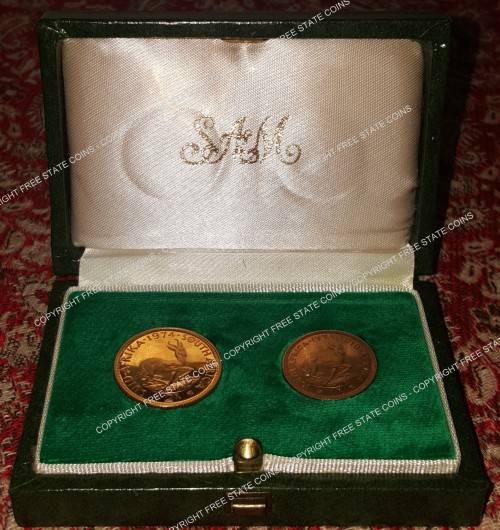 1974 South Africa Twin Set *Gold R2 and R1*