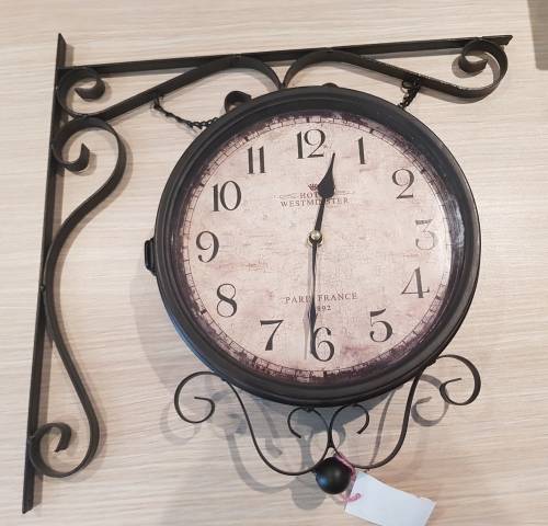 TRAIN STATION-STYLE WALL CLOCK - NEW - FREE DELIVERY