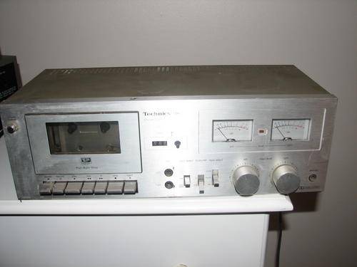 Tachnics M6 Stereo cassette player