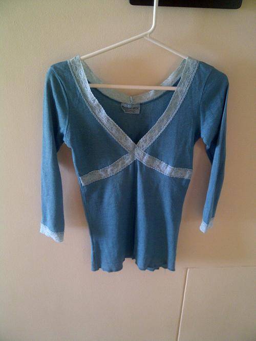 Michael Stars blue top - size 34