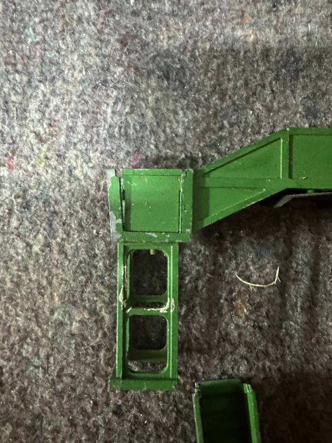 MODEL TRAIN FOOTBRIDGE