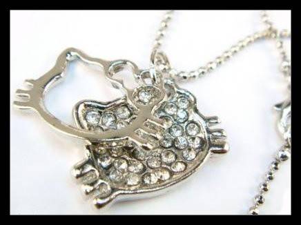 HELLO KITTY TWINS Necklace(2.5cm face)