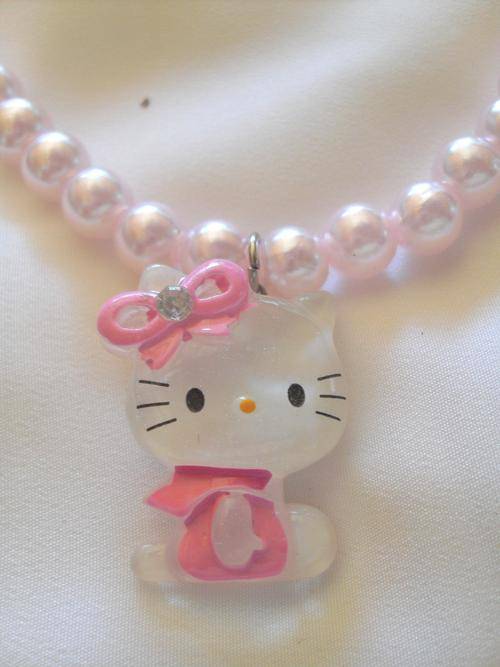Hello Kitty necklace with free bracelet and ring