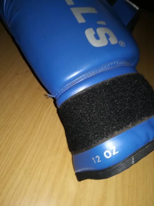 BOXING GLOVES (HEAVY DUTY)