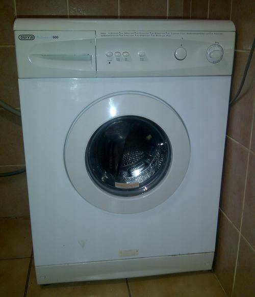 ** Reduced ** Defy Front Loader Washing Machine Automaid 600