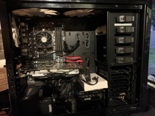 ENTRY LEVEL GAMING PC + KEYBOARD KIT