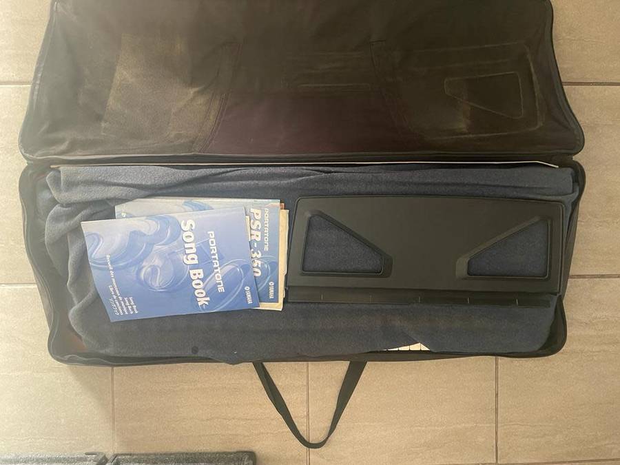 Yamaha Keyboard PSR-350