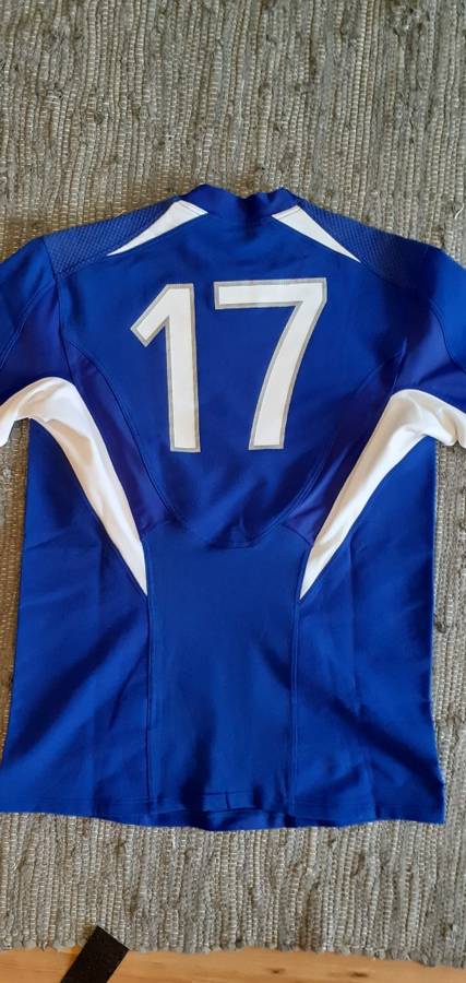 Match worn France Jersey 2005 signed by Springbok opponents