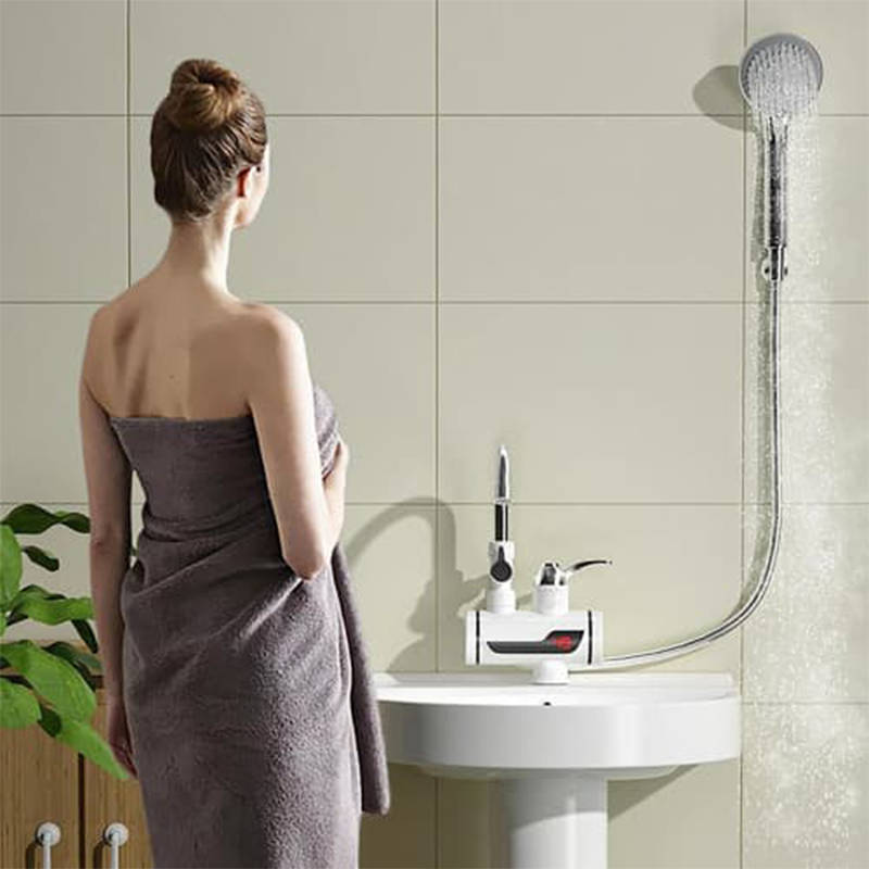 Convenient 110V Instant Electric Water Heater Kitchen Bathroom Digital Display Electric Faucet Jg-02