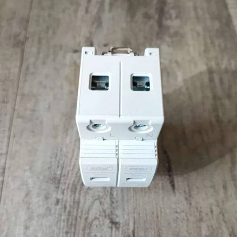 Portable Q-Kg520 Spd Surge Protector