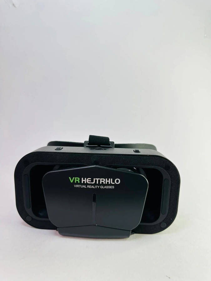 Clear Virtual Reality Goggles