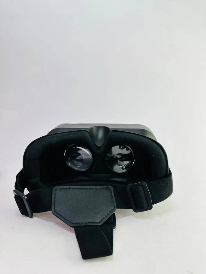 Clear Virtual Reality Goggles
