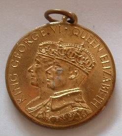 CORONATION MEDAL KING GEORGE VI & QUEEN ELIZABETH 1937
