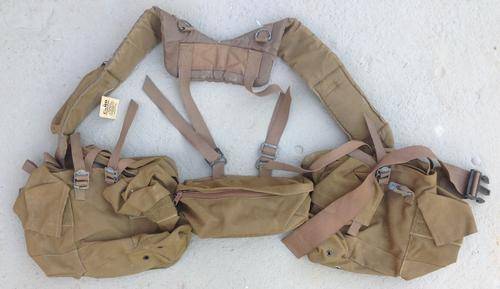 SADF BATELEUR 90 PARATROOP WEBBING