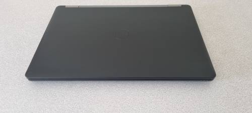 DELL LATITUDE E5570 - I5 6200U - 8GB DDR4 - 240GB SDD - 15.6 INCH - LAPTOP