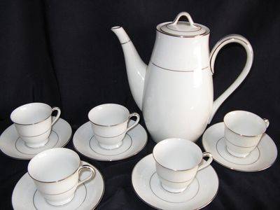Elvis Presley's favourite porcelain! (1960-1979)  Noritake 'Whitehall' Coffee set