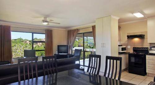 Uvongo river resort 29/10/2021 - 01/11/2021 in a 8 sleeper (3nights-8sleeper)