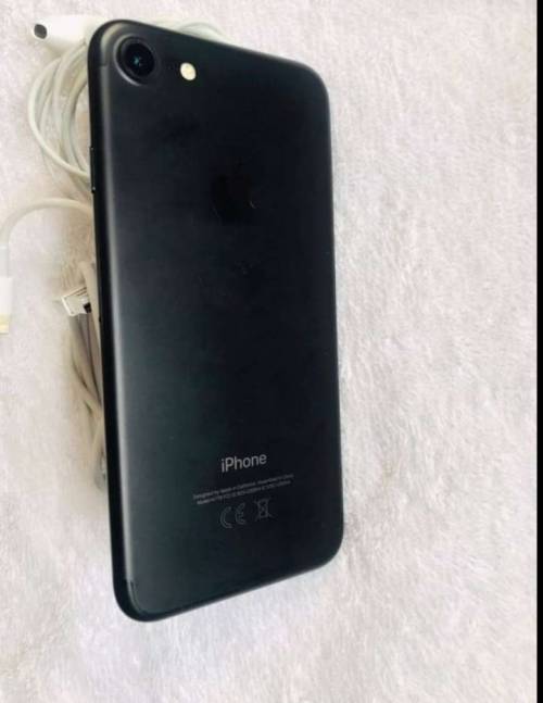 IPHONE 7 32GB ||LIKE NEW, VERY CLEAN ||BARGAIN ITEM CLEAN