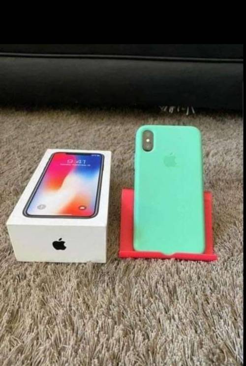 AWESOME DEAL||IPHONE XS MAX 256G||LIKE NEW, CLEAN WITH BOX