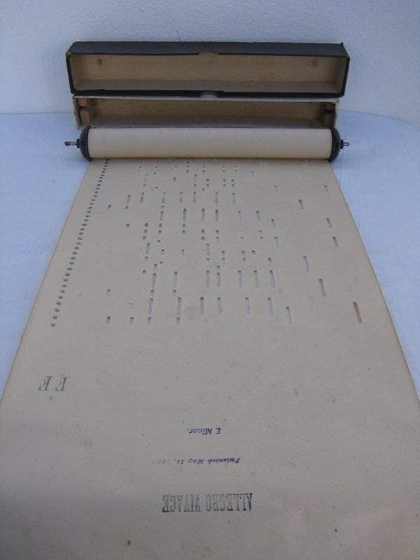 VERY OLD PIANO ROLL. POLISH DANCE, OP.3, NO.1. PATENTED MAY 12, 1897, E MINOR. WILCOX & WHITE, USA.