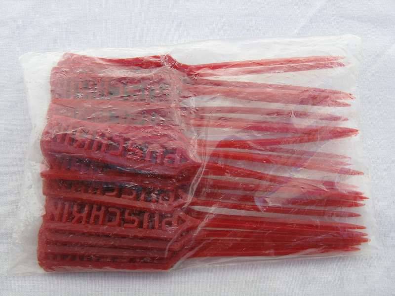 PUSHKIN PLASTIC MIXERS. L 10.5 cm.