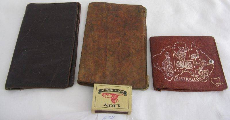 VINTAGE WALLET COMBO. L16.5cm; 16.5cm; 11cm.