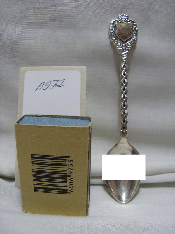 SOUVENIR SPOON. PLEASE NOTE FAULTS AS PICTURED.