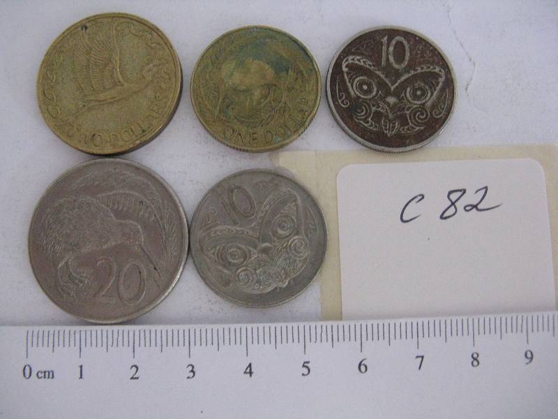 NEW ZEALAND COMBO. 5 UNITS.