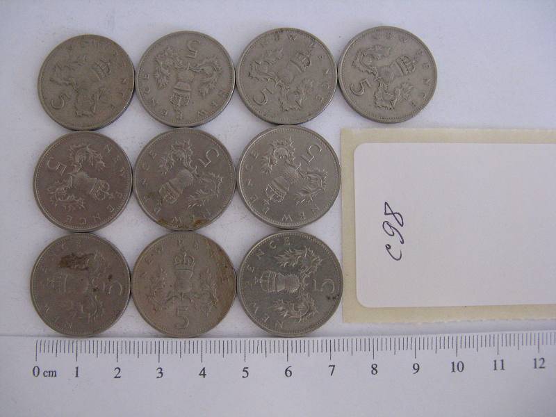 GB 5 PENCE LOT. 10 COINS. BID/COIN TO TAKE THE LOT.