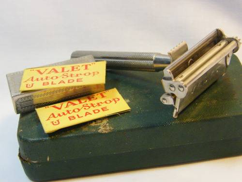 Vintage Valet Autostrop safety razor