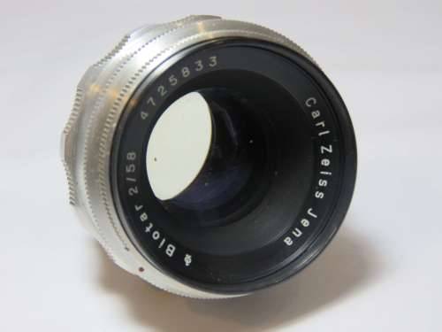 Silver semi-automatic preset version Biotar 2/58 Carl Zeiss Jena