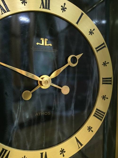 Vintage Jaeger Le Coultre Embassy Green faux marble Atmos clock - working