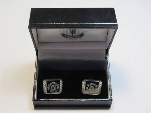 Official Manchester United cufflinks in box