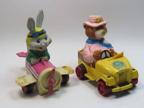 Lot of 2 Sungold toys - Rabbit in plane/ Bear in Jeep