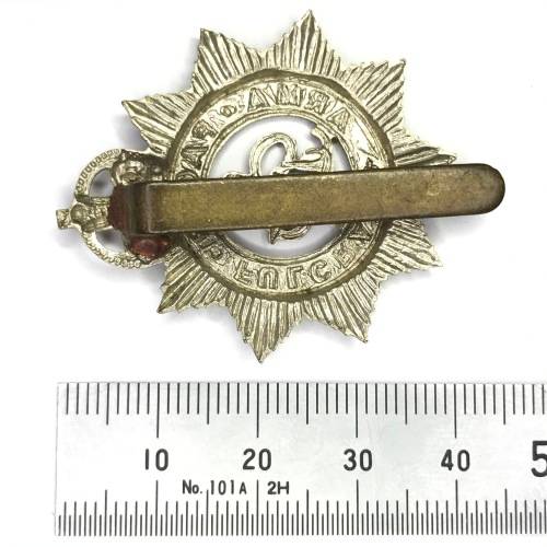 Somerset Yeomanry cap badge with slide