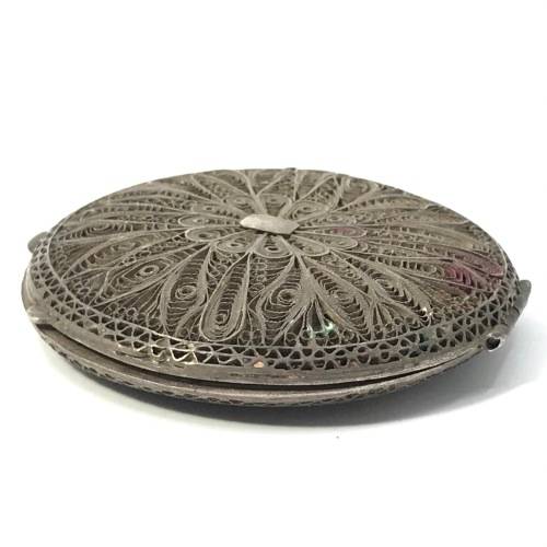 Antique Silver Filigree Powder Compact - very high class work - weighs 63.7g