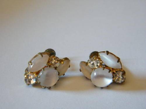 Pair of Vintage screw-on earrings