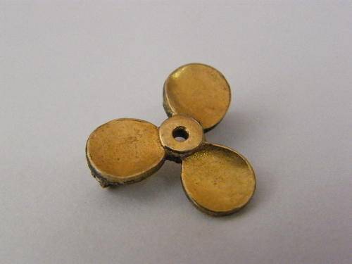 10kt Gold Filled Boat Propeller Pin Brooch - as per photo