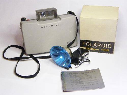 Polaroid 104 land Camera with Polaroid Flashgun - as per photo