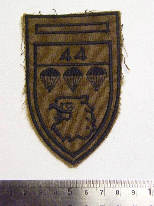 44 Para 3 para brigade cloth shoulder flash - as per photo