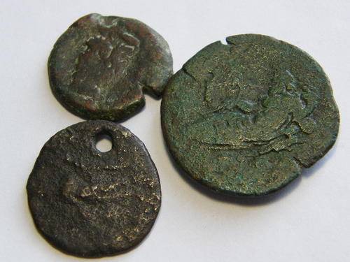Lot of 3 antique Roman coins - well worn - almost 2000 years old - as per photo