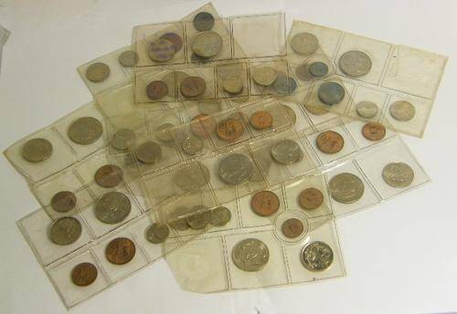 Lot of 10 RSA uncirculated mint packs with no silver r1 coins - some duplicates - as per photo