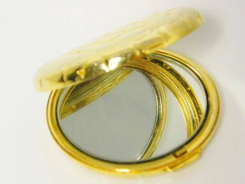 Vintage handbag mirror - @ CRAZY R1 start