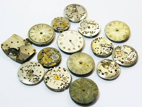 Lot of 15 incomplete mechanical watch movements for spares - as per photo