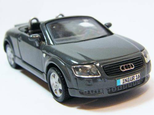 Maisto Audi TT Roadster model car - sale 1/36 - pull back action - with stand - as per photo