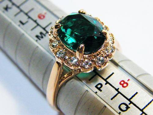 18kt Rolled gold filled costume jewellery ring with green stone - size O - @ CRAZY R1 start