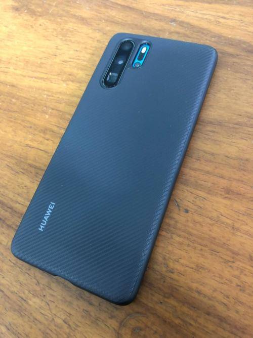 ***LOOK*** Huawei P30 Pro Dual SIM - a BEAST!