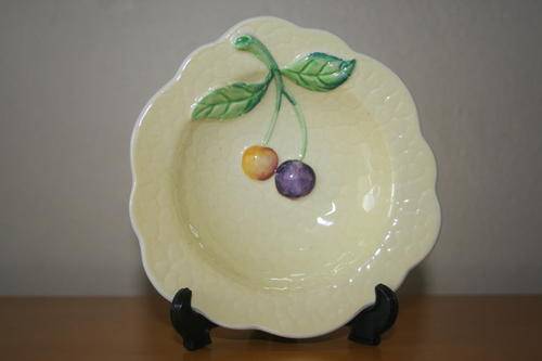 CARLTON WARE SWEET DISH