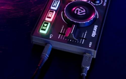 NUMARK DJ2GO CONTROLLER